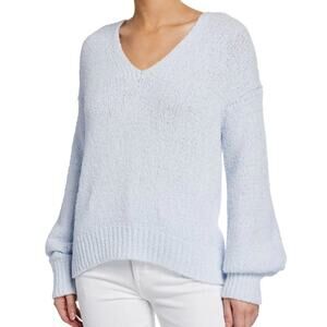 Vince Textured V-Neck Sweater in Powder Blue size large